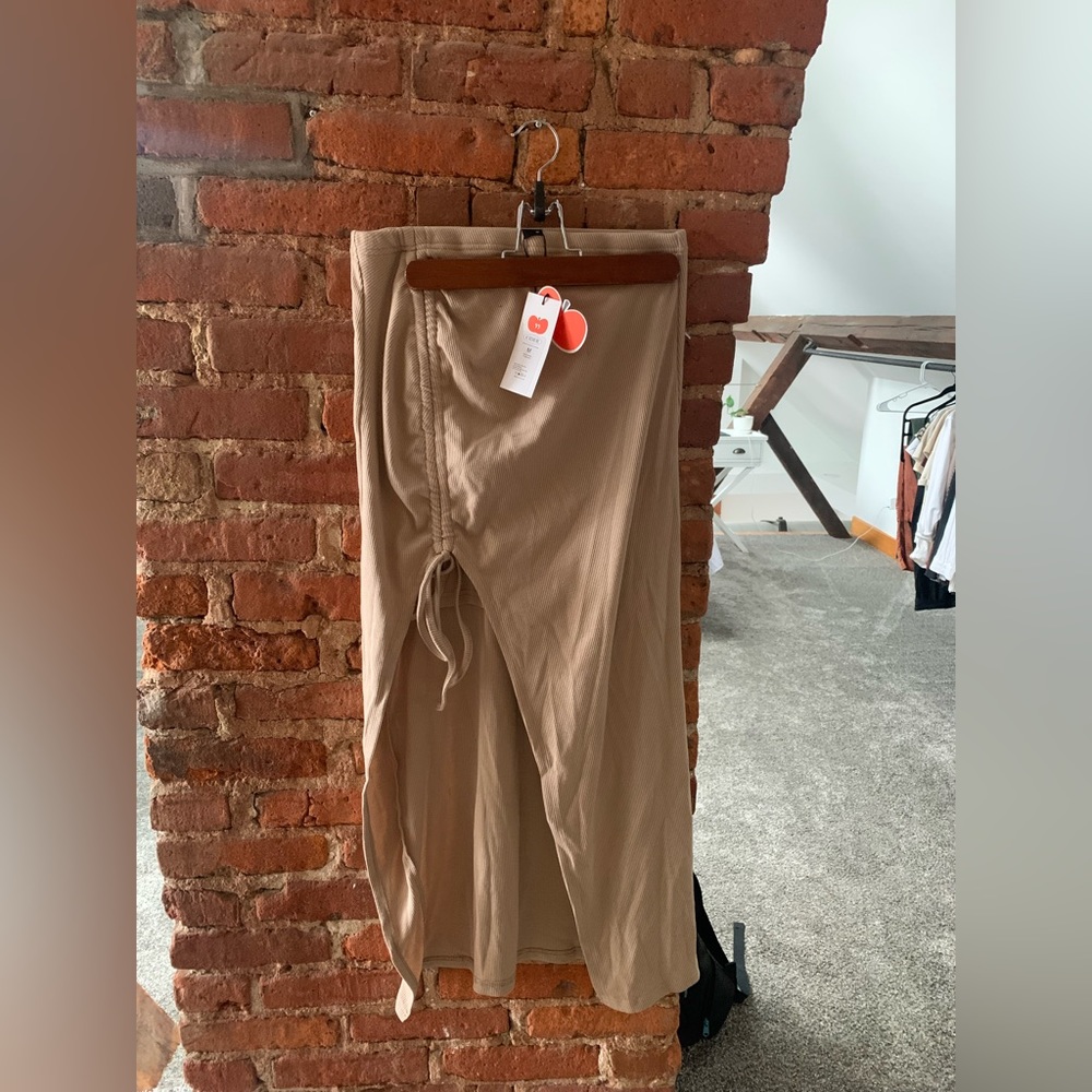 midi skirt